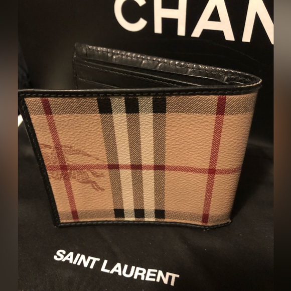 Auth Used Men’s Burberry check Nova Wallet Black - Picture 11 of 11